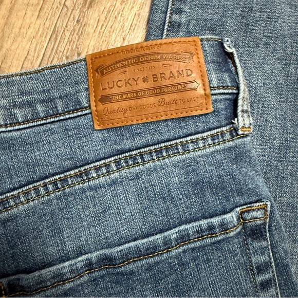 Lucky Brand Classic Blue Jeans Men’s 38x30 - Picture 5 of 5